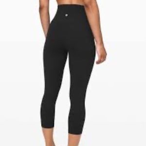 Lululemon High Rise Align 21" Crop Black Size 8